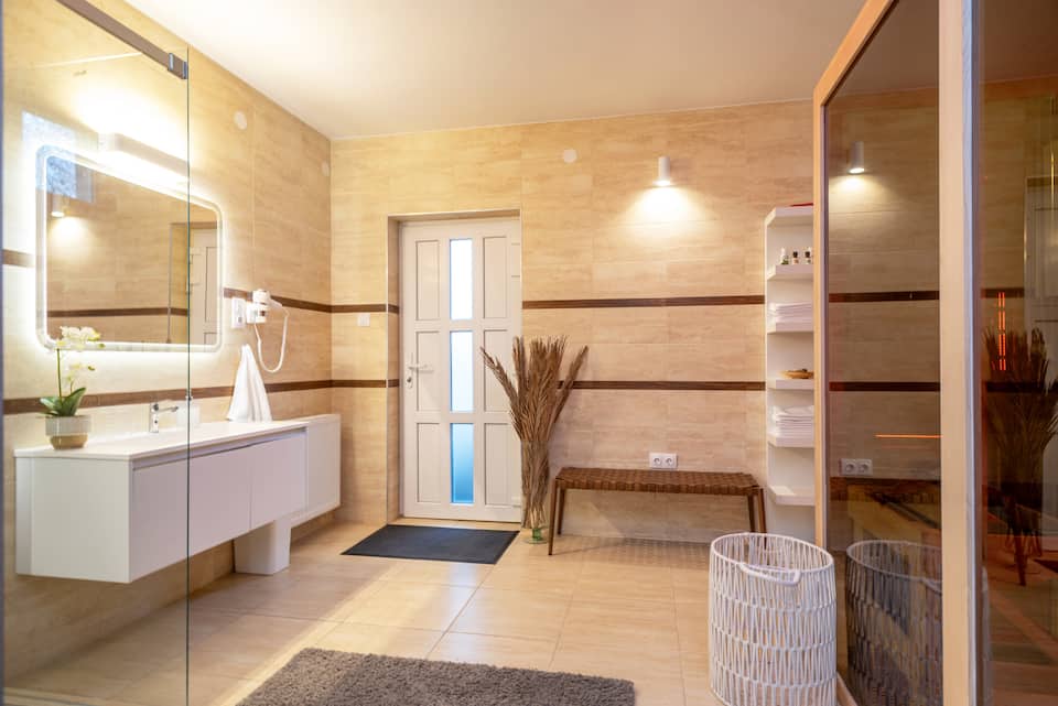 Villa Budapest Gold